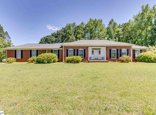 132 Pebble Brook Ln, Belton, SC 29627