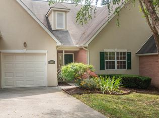 2802 Knob Creek Ln, Knoxville, TN 37912