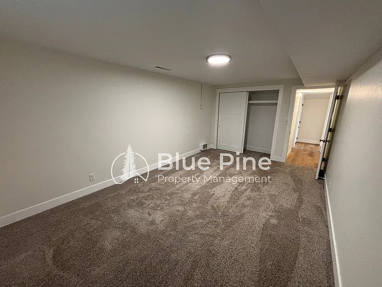 351 Yale Ave — Photo 30