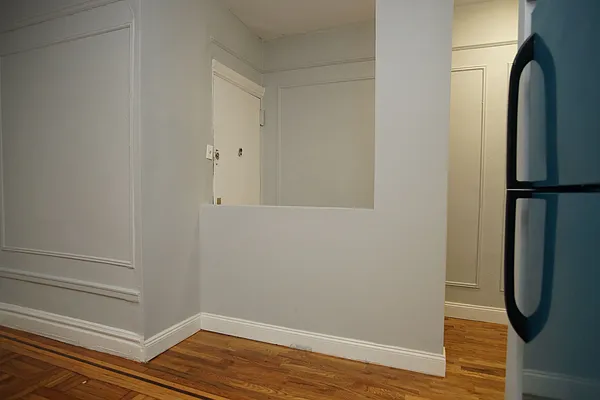 Rented by Norman Raindel, LREB | media 11