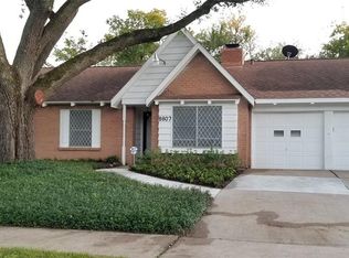 8807 Leader St, Houston, TX 77036