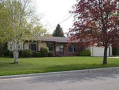 416 Wilcox Pkwy, Clare, MI, 48617