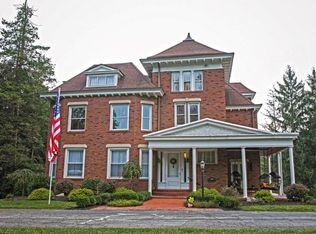 2 Cecil Pl, Wheeling, WV 26003