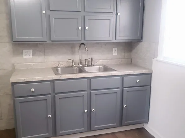 2914 Arizona St, Lake Station, IN 46405