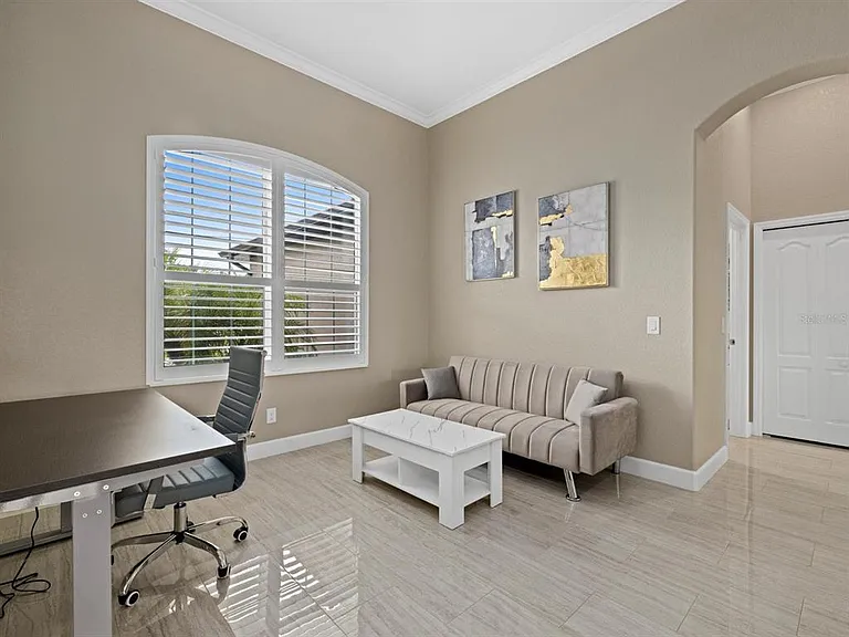 340 McCabe St — Photo 6