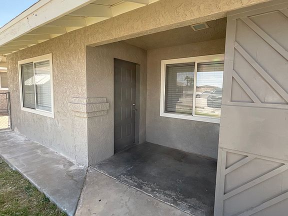 3rd image of 5020 S La Calzada Dr APT 6