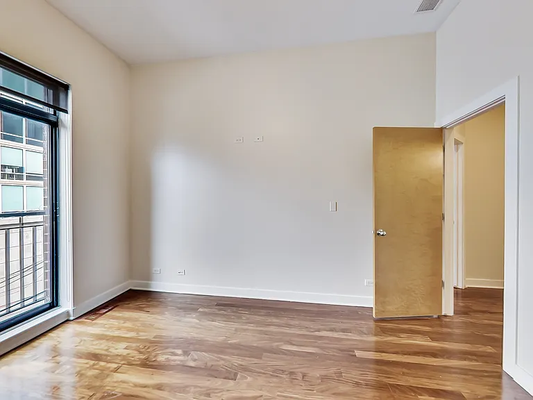 1010 W Monroe St #3 — Photo 18