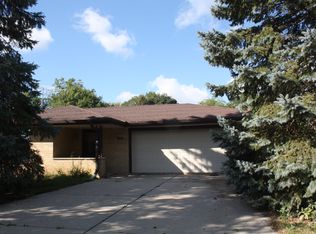3535 Fiebrantz Dr, Brookfield, WI 53005