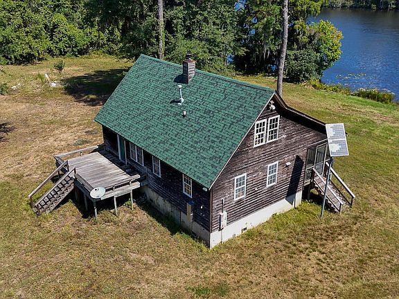 11th image of this home