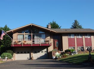 326 Tipton Rd, Roseburg, OR 97471