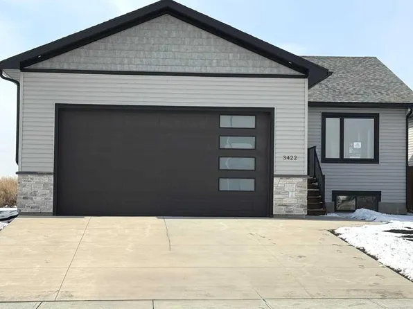 3422 E Victory Way, Olds, AB T4H 0E4