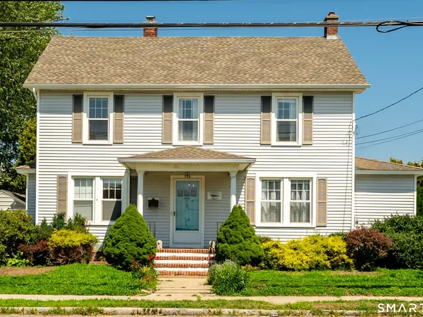 558 Ocean Avenue, New London, CT 06320
