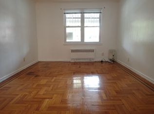 386 E 54th St #1, Brooklyn, NY 11203