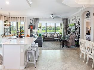 2157 Frangipani Cir UNIT 101, Naples, FL 34120