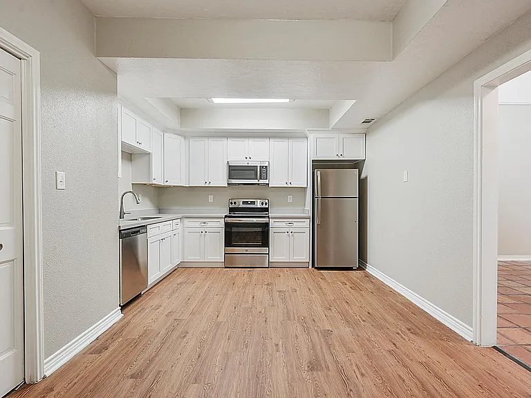 4400 Carter Creek Pkwy #102 — Photo 4