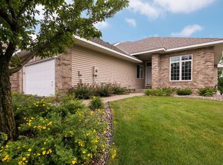 10365 Lancaster Cv, Woodbury, MN 55129