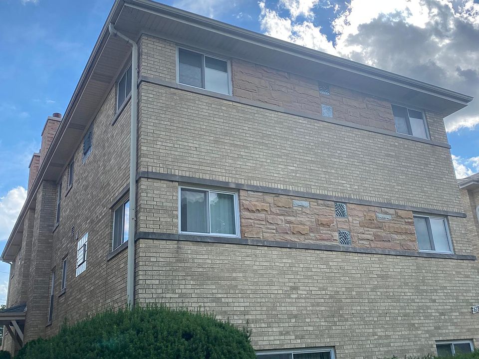 1st image of 6780 N Sauganash Ave #G