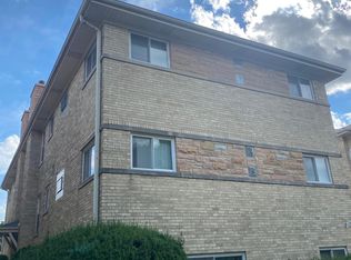 6780 N Sauganash Ave #G, Chicago, IL