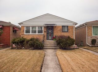 8834 S Prairie Ave, Chicago, IL 60619