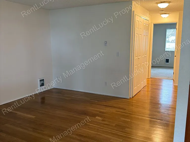 12510 NE 117th Pl #B3 — Photo 11