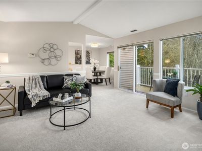25235 SE Klahanie Boulevard #E301, Sammamish, WA, 98029