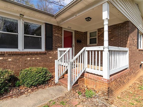 3rd image of 1755 Camden Rd