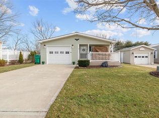 8 Rock Lake Ct N, Zelienople, PA 16063