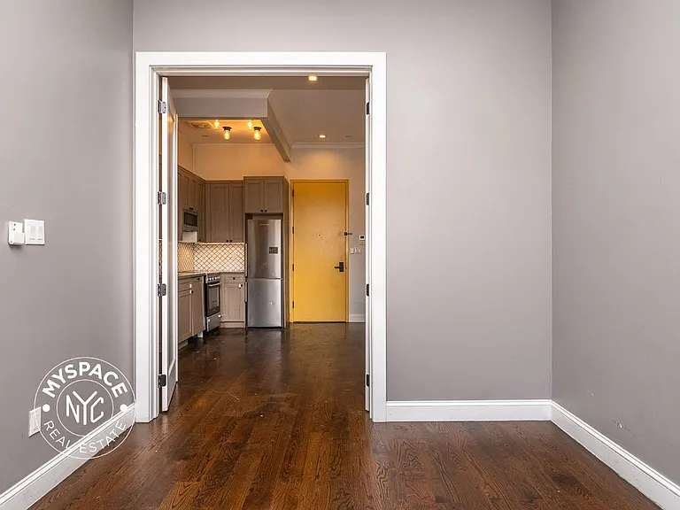 6080 Myrtle Ave #3F — Photo 10
