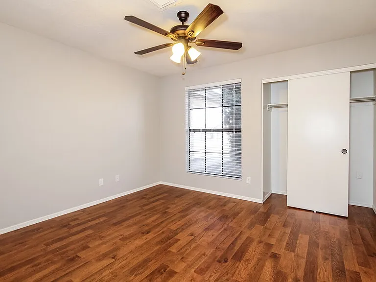 5215 W Diana Ave — Photo 6