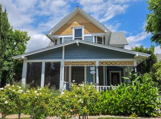 7026 Friends Ave, Whittier, CA 90602
