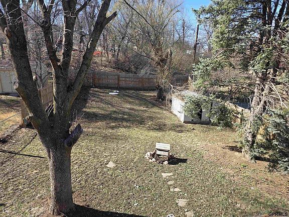 4th image of 1612 Lincoln Ave