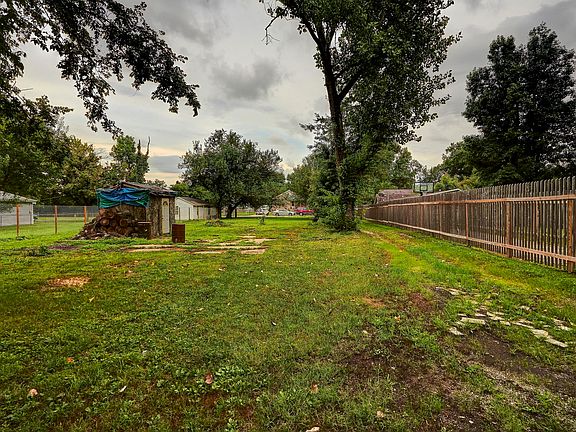 4th image of Cleo Ave
