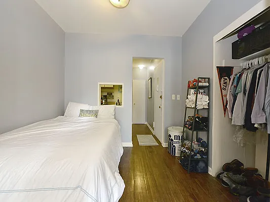 Rented by Cooper & Cooper Real Estate | media 17