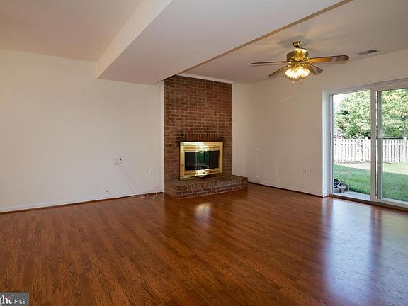 4th image of 10209 McKean Ct