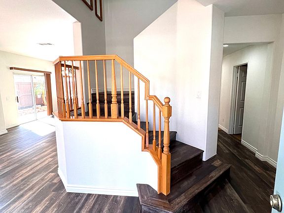 4th image of 39915 Millbrook Way #6A