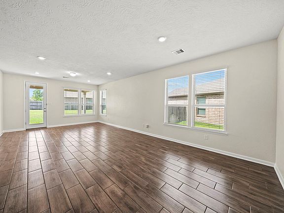 3rd image of 8908 Bear Mountain Ct