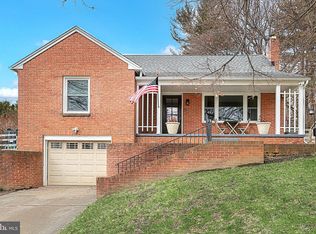 405 Waters Rd, York, PA 17403
