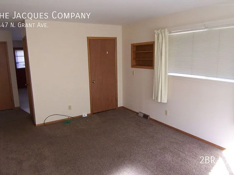 2447 N Grant Ave — Photo 4
