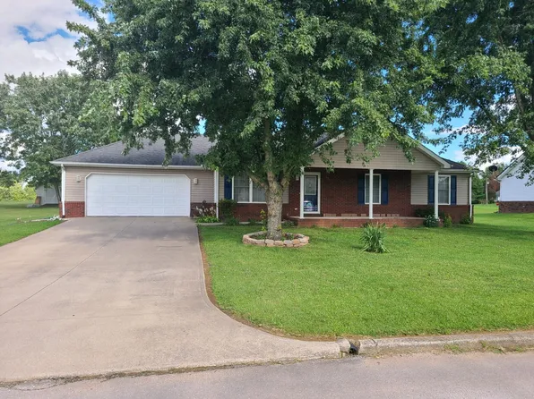 45 Cary Ln, Science Hill, KY 42553