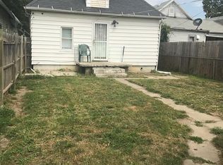 1053 Harding Dr, Toledo, OH 43609