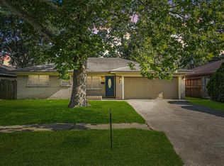 6114 Glencoe St, Houston, TX 77087