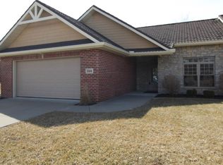 224 12th Ave, Moline, IL 61265