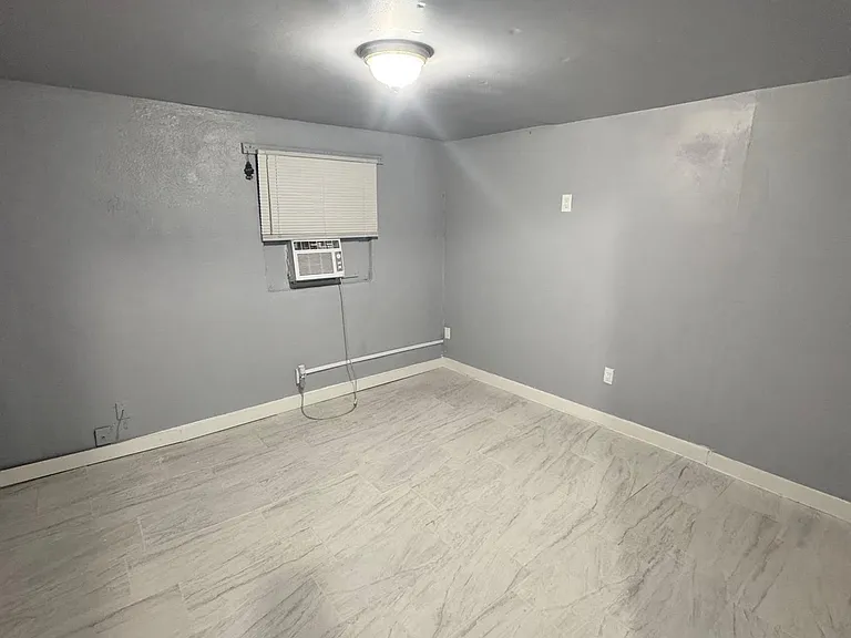 2276 Cranford Ave #2276 — Photo 9