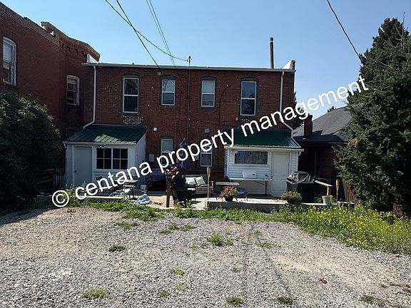 2nd image of 915-917 W Silver St