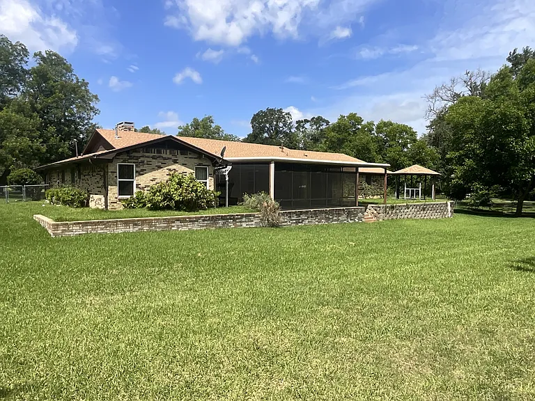 530 Hilliard Dr — Photo 6
