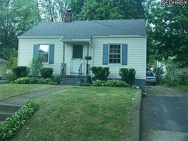 2nd image of 282 Saint Leger Ave