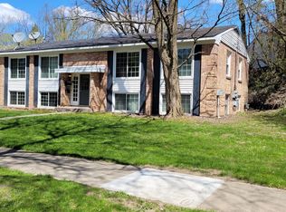 821 Carrier Creek Blvd NE APT 1, Grand Rapids, MI 49503