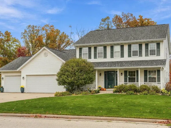 1518 Sandstone LANE, Howards Grove, WI 53083