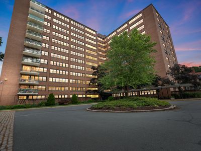 31 Woodland Street #8P, Hartford, CT, 06105