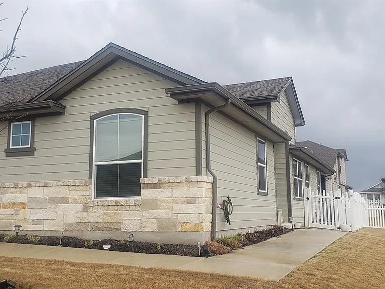 1701 Logan Dr #53 — Photo 29
